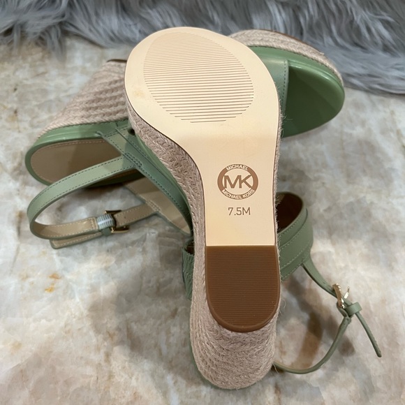 Michael Michael Kors Women’s Farrah Platform Wedge Sandal. Brand new - Picture 7 of 8